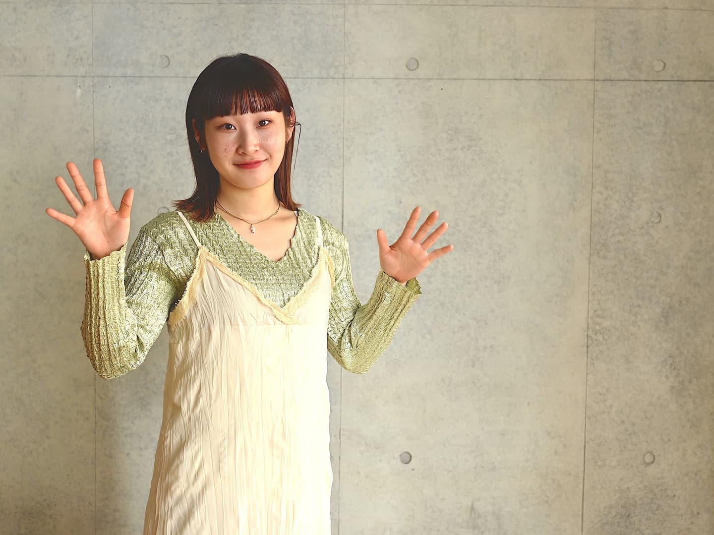 知野由佳